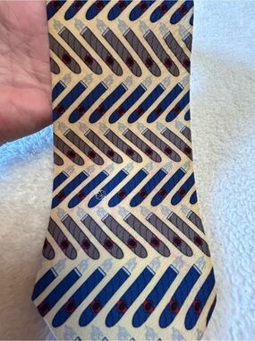 🎁3 for $30 - “Light Up” Cigar Necktie